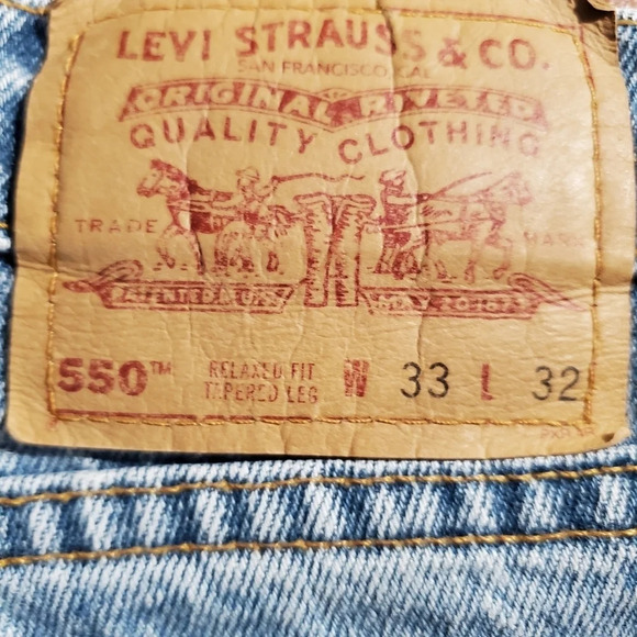 4. 1996 ~ Vintage ~ Levi's 💙 ~ 550 ~ 33 x 32 ~ Made in the 🇺🇸 USA - Picture 1 of 15